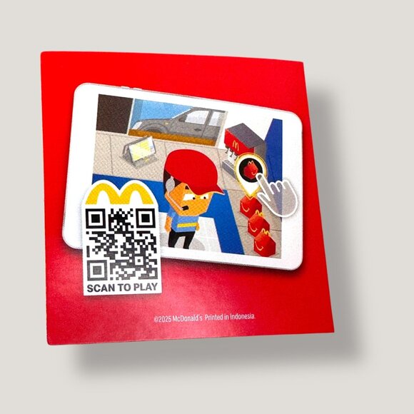 Lil McDonalds Red Happy Meal Toy Set With Tray & Accessories Open Box - Picture 6 of 8